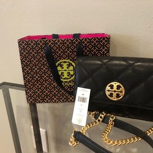 Tory Burch Factory Store - Willa Chain wallet